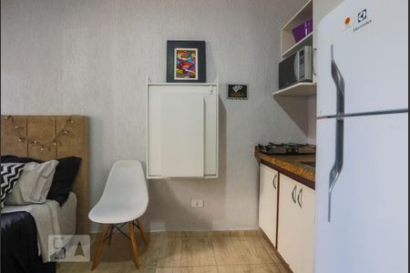 Studio para alugar com 20m², 1 quarto e 1 vaga Studio para alugar com 20m², 1 quarto e 1 vagaCozinha