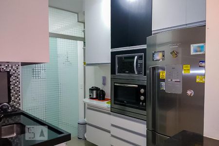 Apartamento para alugar com 55m², 2 quartos e 1 vaga Apartamento para alugar com 55m², 2 quartos e 1 vagaCozinha