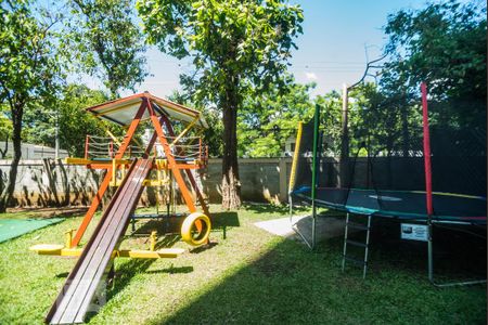 Apartamento para alugar com 50m², 2 quartos e 1 vaga Apartamento para alugar com 50m², 2 quartos e 1 vagaÁrea Comum - Playground