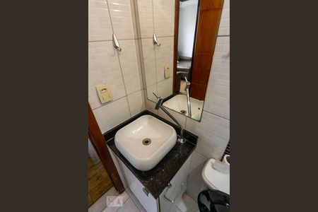 Banheiro de apartamento para alugar com 2 quartos, 50m² em Mooca, São Paulo