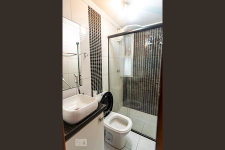 Banheiro de apartamento para alugar com 2 quartos, 50m² em Mooca, São Paulo