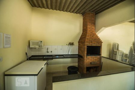 Apartamento para alugar com 50m², 2 quartos e 1 vaga Apartamento para alugar com 50m², 2 quartos e 1 vagaÁrea comum - Churrasqueira