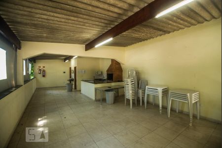 Apartamento para alugar com 50m², 2 quartos e 1 vaga Apartamento para alugar com 50m², 2 quartos e 1 vagaÁrea comum - Churrasqueira
