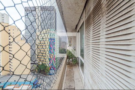 Studio à venda com 44m², 1 quarto e sem vaga Studio à venda com 44m², 1 quarto e sem vagaVaranda