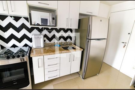 Apartamento à venda com 49m², 1 quarto e 1 vaga Apartamento à venda com 49m², 1 quarto e 1 vagaCozinha - Armários