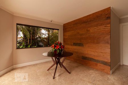 Apartamento à venda com 236m², 4 quartos e 2 vagas