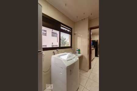 Apartamento à venda com 236m², 4 quartos e 2 vagas