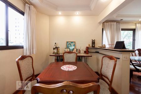 Apartamento à venda com 4 quartos, 236m² em Indianópolis, São Paulo