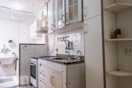 Apartamento para alugar com 56m², 2 quartos e 1 vaga Apartamento para alugar com 56m², 2 quartos e 1 vagaCozinha