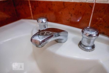 Apartamento para alugar com 56m², 2 quartos e 1 vaga Apartamento para alugar com 56m², 2 quartos e 1 vagaBanheiro - Torneira