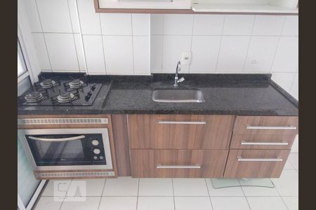 Apartamento à venda com 71m², 2 quartos e 1 vagaCozinha