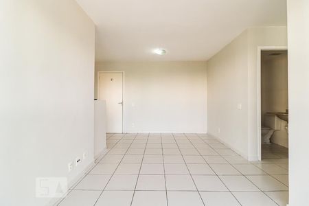 Apartamento para alugar com 62m², 2 quartos e 1 vagaSala