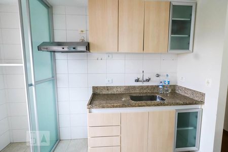 Apartamento à venda com 66m², 2 quartos e 1 vaga Apartamento à venda com 66m², 2 quartos e 1 vagaCozinha - Armários