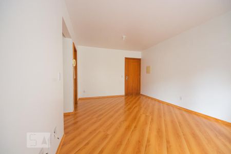 Sala  de apartamento para alugar com 2 quartos, 70m² em Floresta, Porto Alegre