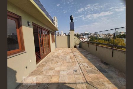 Apartamento para alugar com 200m², 4 quartos e 2 vagas