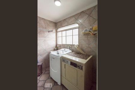 Apartamento à venda com 224m², 4 quartos e 3 vagasLavanderia