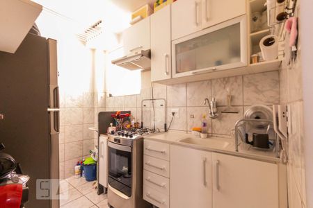 Cozinha de apartamento à venda com 2 quartos, 49m² em Juliana, Belo Horizonte