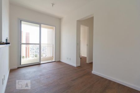 Sala de Apartamento com 2 quartos, 48m² Jaguaribe