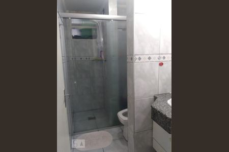 banheiro de apartamento para alugar com 2 quartos, 54m² em Conjunto Residencial Parque Bandeirantes, Campinas