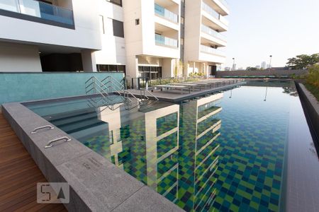 Studio para alugar com 25m², 1 quarto e sem vaga Studio para alugar com 25m², 1 quarto e sem vagaÁrea comum - Piscina