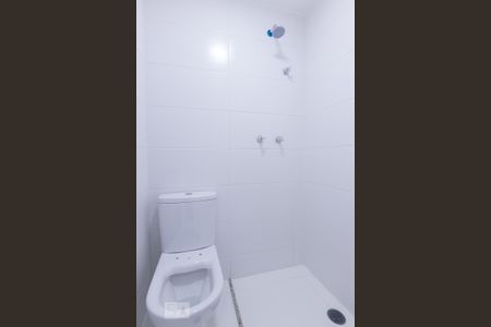 Banheiro de Serviço de apartamento para alugar com 3 quartos, 103m² em Várzea da Barra Funda, São Paulo