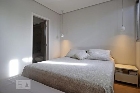 Quarto - Suite de apartamento para alugar com 1 quarto, 56m² em Centro, Campinas