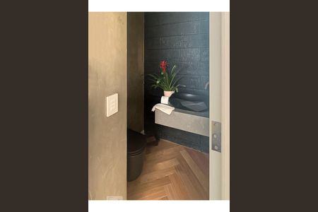Lavabo de apartamento à venda com 3 quartos, 210m² em Indianópolis, São Paulo