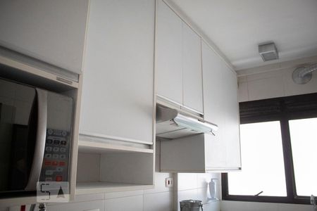 Apartamento à venda com 112m², 2 quartos e 1 vaga Apartamento à venda com 112m², 2 quartos e 1 vagaCozinha - Armários