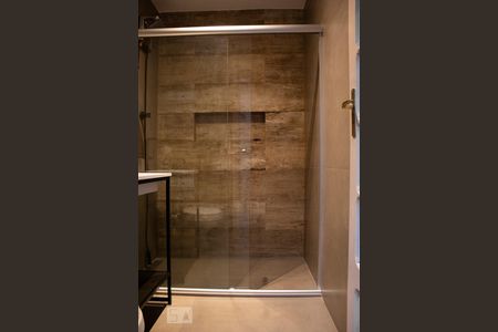 Apartamento à venda com 112m², 2 quartos e 1 vaga Apartamento à venda com 112m², 2 quartos e 1 vagaBanheiro 2