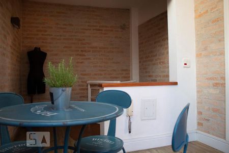 Apartamento à venda com 112m², 2 quartos e 1 vaga Apartamento à venda com 112m², 2 quartos e 1 vagaSala Superior com varanda