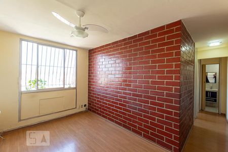 Sala de apartamento para alugar com 2 quartos, 75m² em Fonseca, Niterói