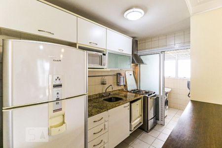 Apartamento para alugar com 75m², 2 quartos e 2 vagasCozinha