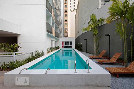 Studio para alugar com 22m², 1 quarto e sem vagaPiscina