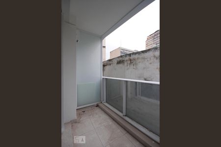 Varanda de kitnet/studio para alugar com 1 quarto, 22m² em Centro, São Paulo