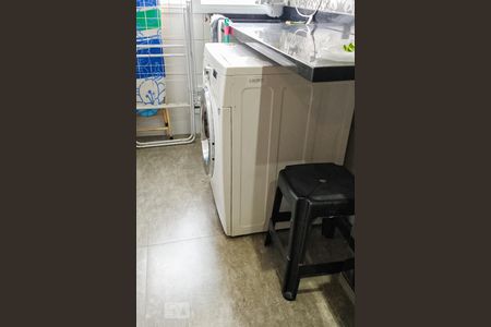 Apartamento para alugar com 58m², 2 quartos e 1 vagaÁrea de Serviço