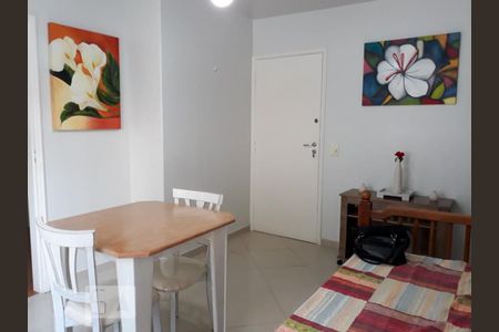 Sala de apartamento para alugar com 1 quarto, 45m² em Perdizes, São Paulo