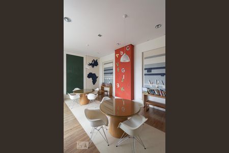 Apartamento para alugar com 65m², 2 quartos e 1 vagaSalão de Jogos