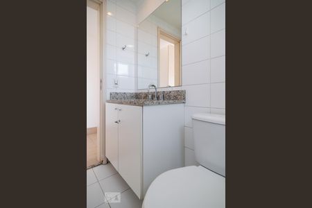 Apartamento para alugar com 65m², 2 quartos e 1 vagaBanheiro Suíte