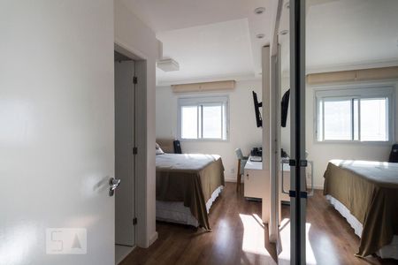 Apartamento para alugar com 136m², 3 quartos e 2 vagasQuarto 3 - Suíte