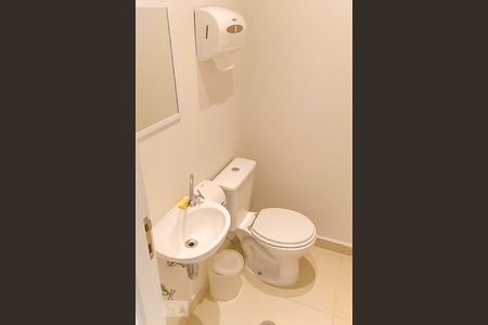 Banheiro de apartamento à venda com 1 quarto, 31m² em Jardim Paulista, São Paulo