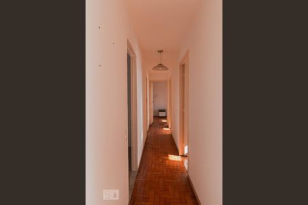 Corredor de apartamento para alugar com 3 quartos, 92m² em Mooca, São Paulo