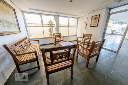Apartamento à venda com 80m², 1 quarto e sem vagaÁrea Comum - Hall de Entrada