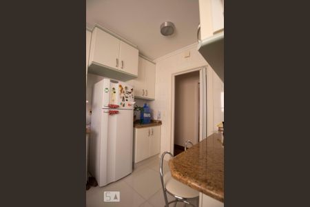 Cozinha de apartamento à venda com 3 quartos, 92m² em Chácara Cneo, Campinas