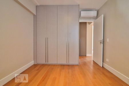 Apartamento para alugar com 135m², 3 quartos e 1 vagaQuarto 1