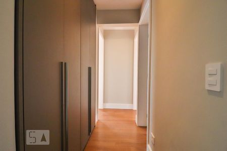 Apartamento para alugar com 135m², 3 quartos e 1 vagaCorredor