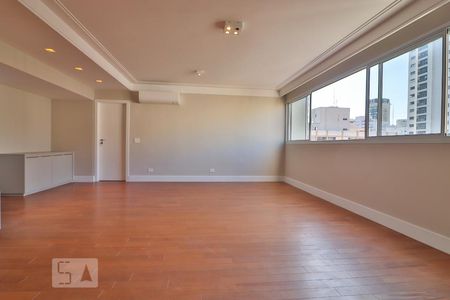 Sala de apartamento para alugar com 3 quartos, 135m² em Jardim Paulista, São Paulo