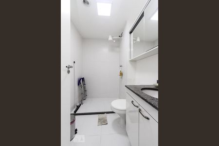 Apartamento à venda com 32m², 1 quarto e sem vagaBanheiro