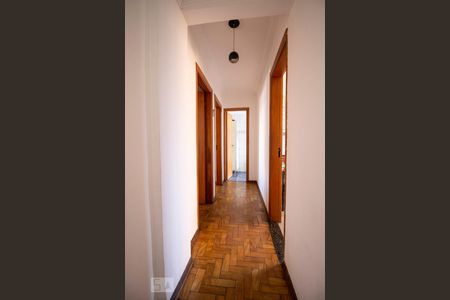 Apartamento à venda com 100m², 2 quartos e sem vagaCorredor