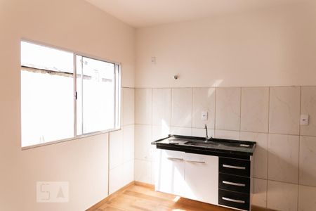 Sala/Cozinha/Área de Serviço de kitnet/studio para alugar com 1 quarto, 25m² em Vila Nair, São Paulo