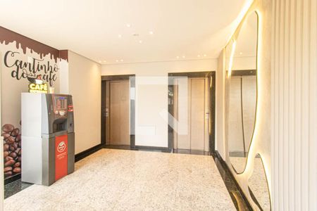 Hall  de apartamento à venda com 2 quartos, 54m² em Tingui, Curitiba